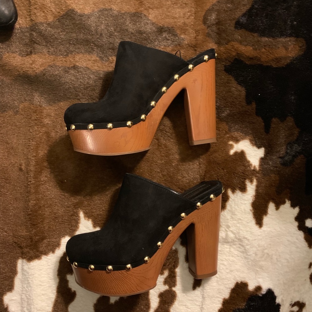 NWOT black suede clog mules 8.5